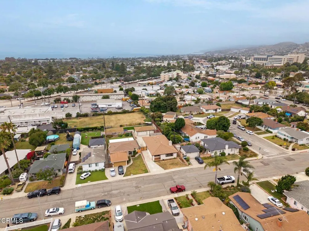 171 Lang Street Ventura, CA 93003