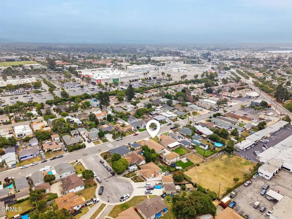 171 Lang Street Ventura, CA 93003