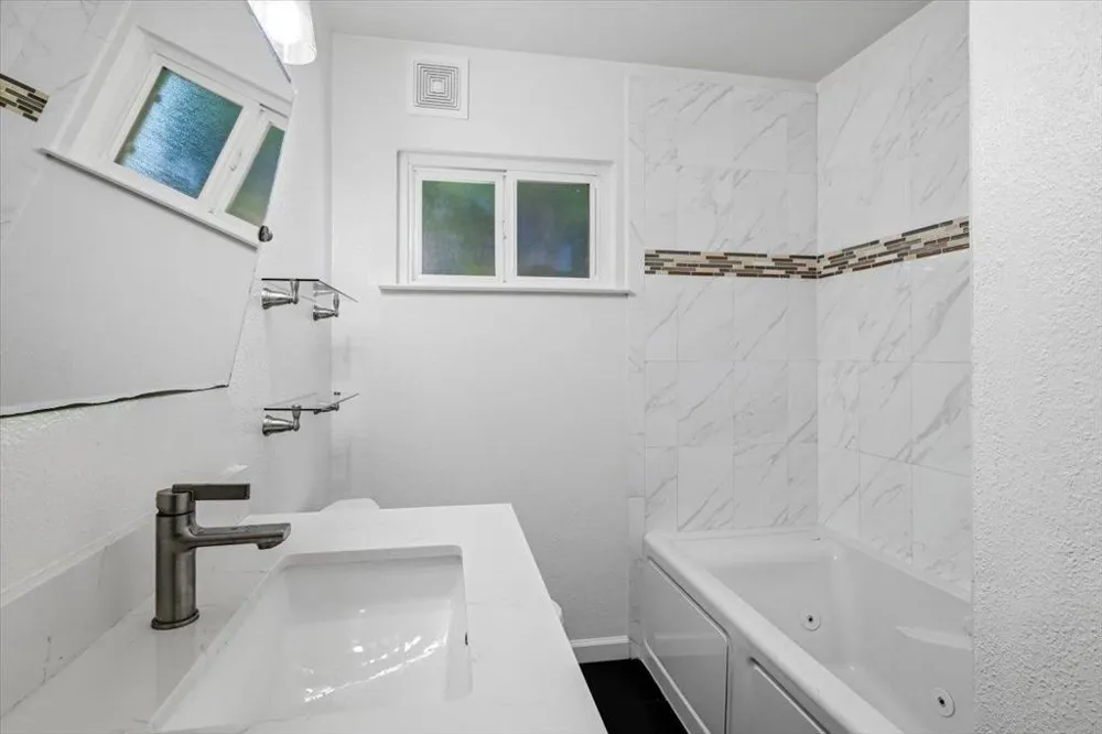 1148 Berkeley Avenue Menlo Park, CA 94025