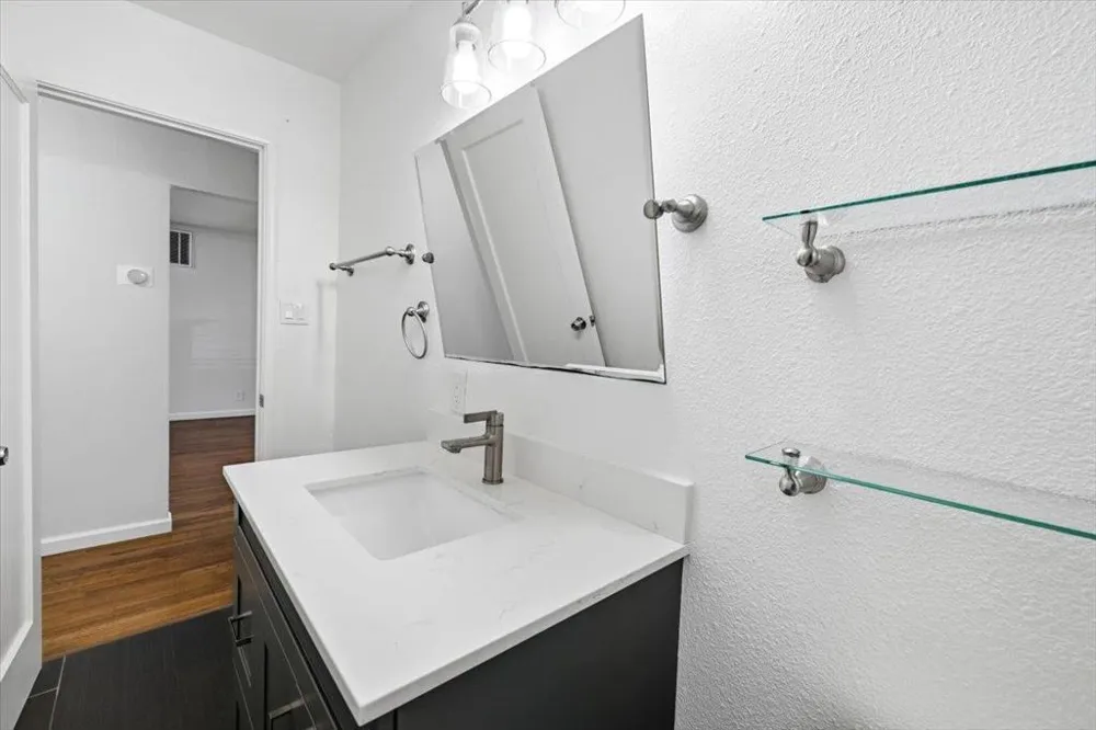 1148 Berkeley Avenue Menlo Park, CA 94025