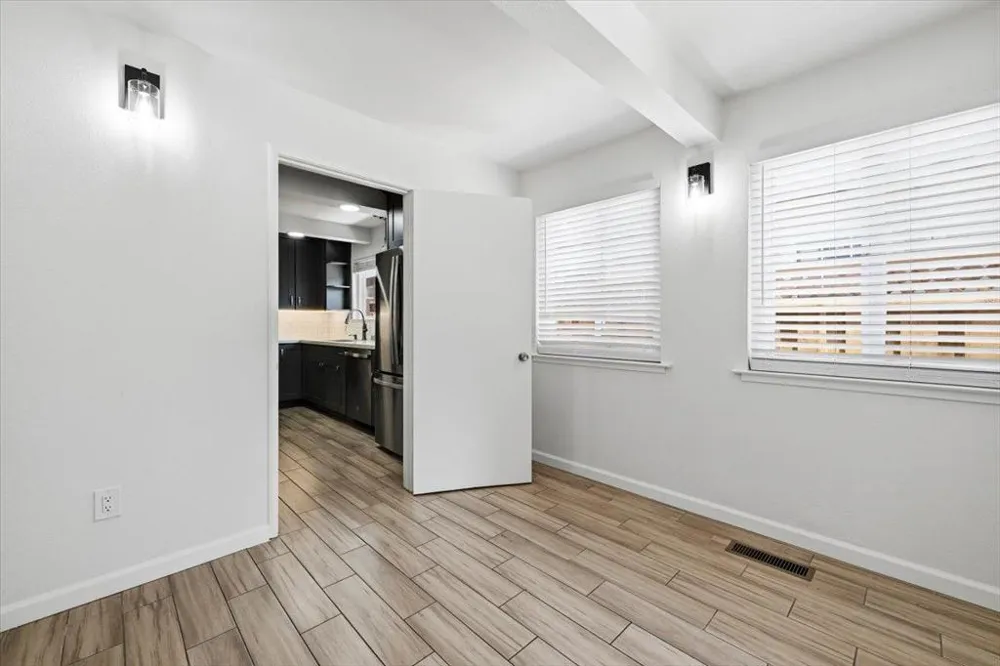 1148 Berkeley Avenue Menlo Park, CA 94025