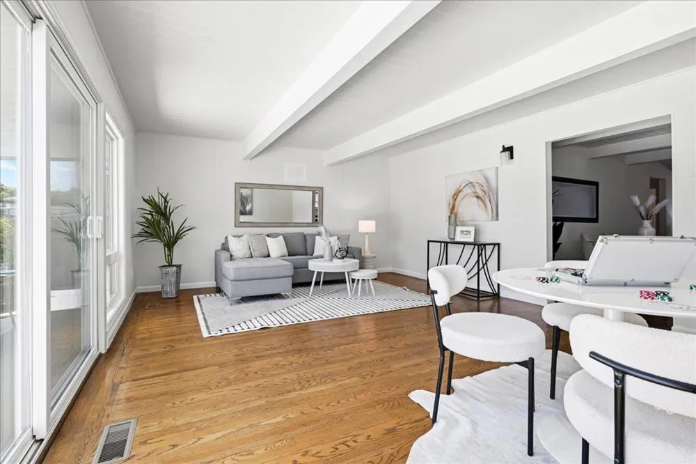 1148 Berkeley Avenue Menlo Park, CA 94025