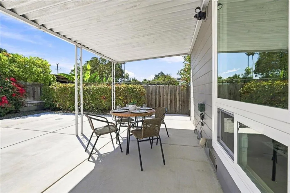 1148 Berkeley Avenue Menlo Park, CA 94025