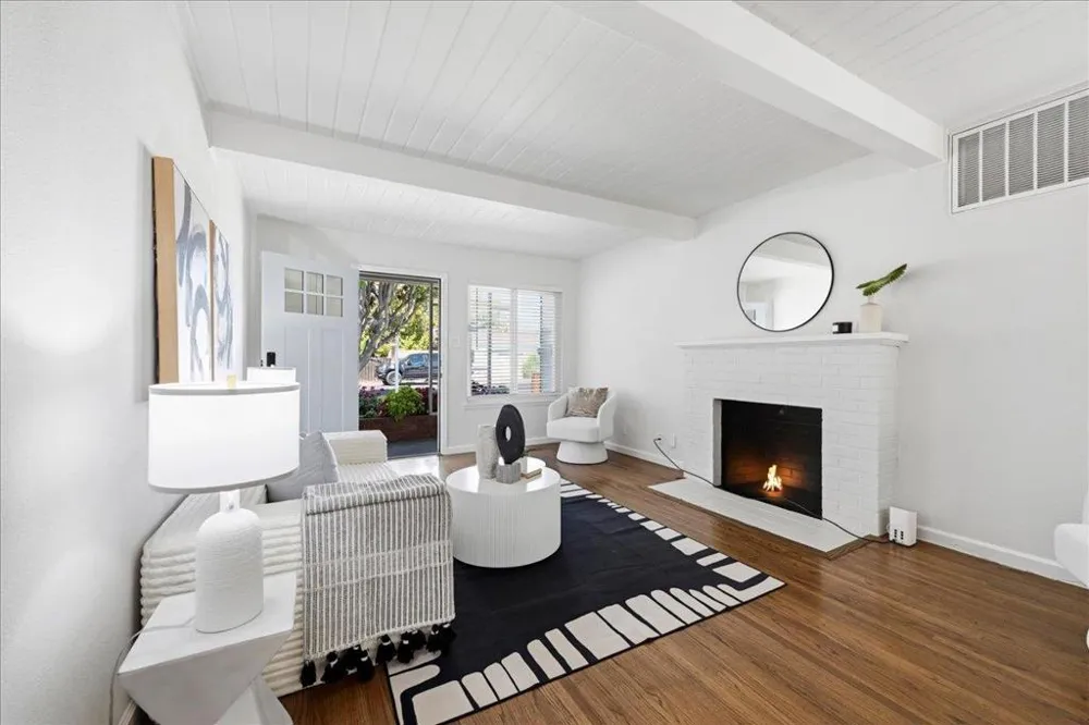 1148 Berkeley Avenue Menlo Park, CA 94025