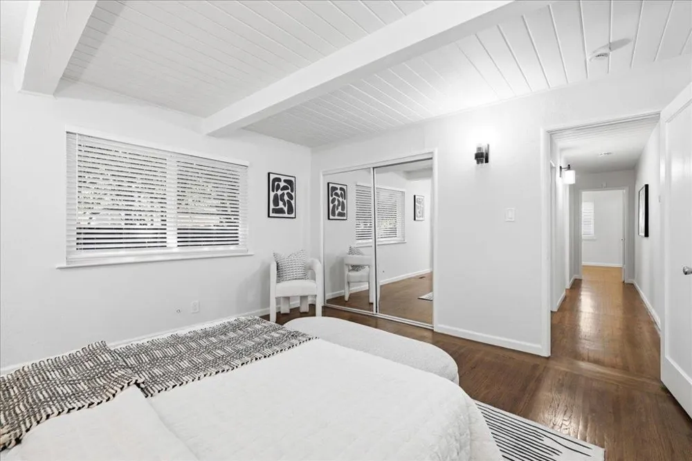 1148 Berkeley Avenue Menlo Park, CA 94025
