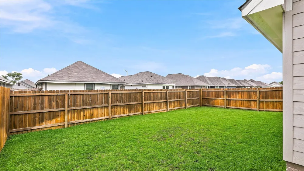 2805 Buccaneer Trail Bryan, TX 77803