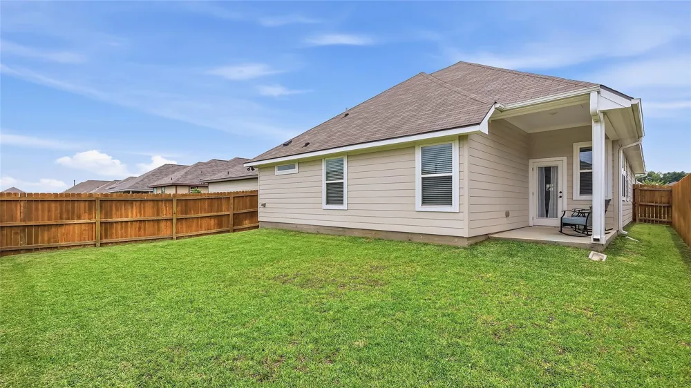 2805 Buccaneer Trail Bryan, TX 77803