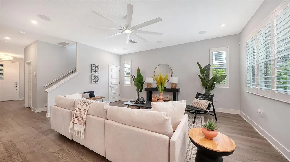 2554 FLOYD STREET Sarasota, FL 34239