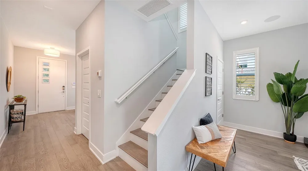 2554 FLOYD STREET Sarasota, FL 34239