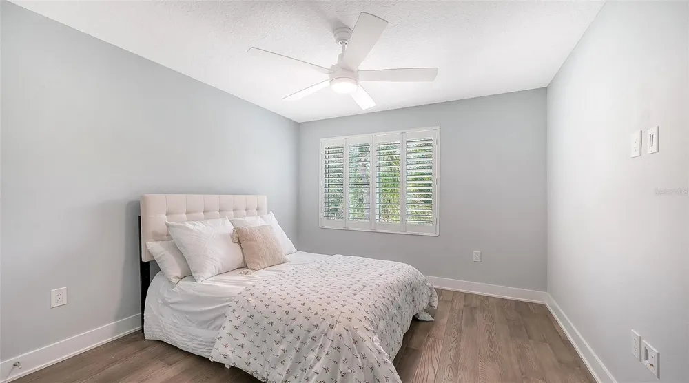 2554 FLOYD STREET Sarasota, FL 34239