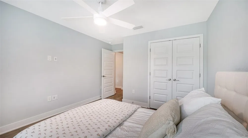 2554 FLOYD STREET Sarasota, FL 34239