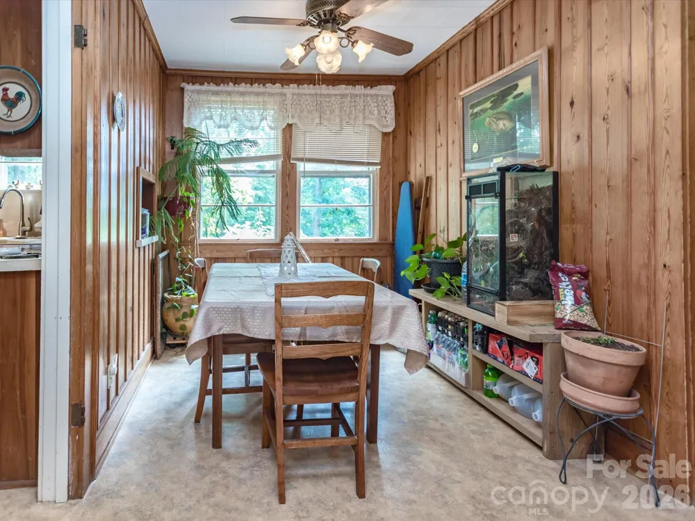 2111 Emmanuel Church Road Conover, NC 28613