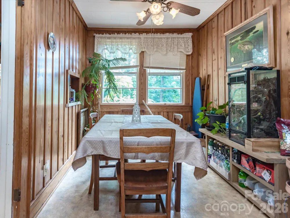 2111 Emmanuel Church Road Conover, NC 28613