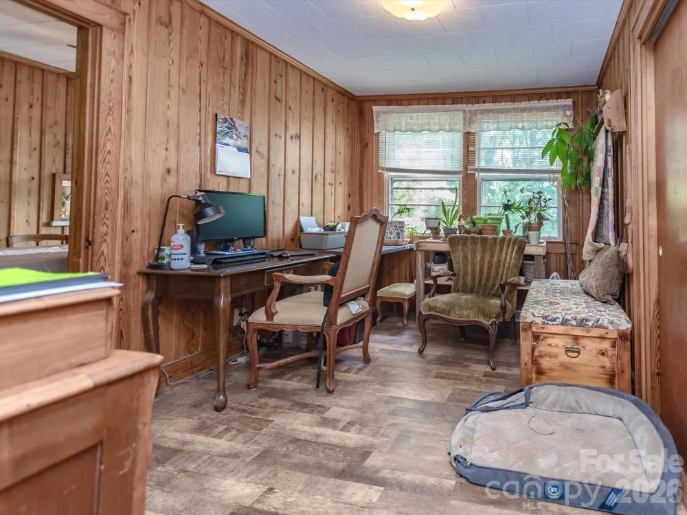 2111 Emmanuel Church Road Conover, NC 28613