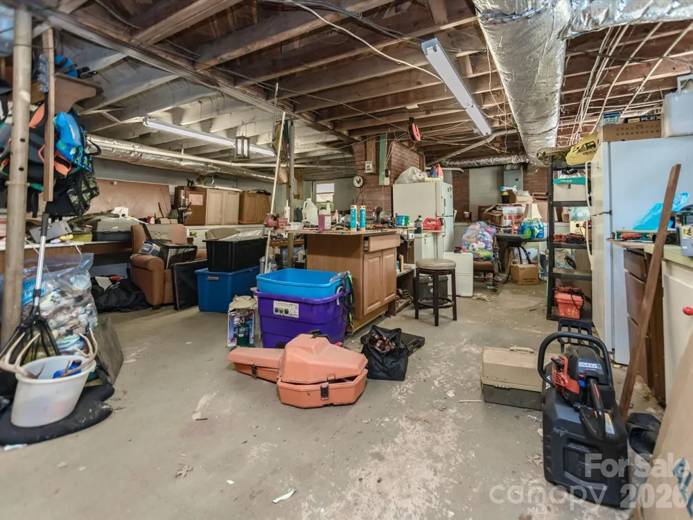 2111 Emmanuel Church Road Conover, NC 28613