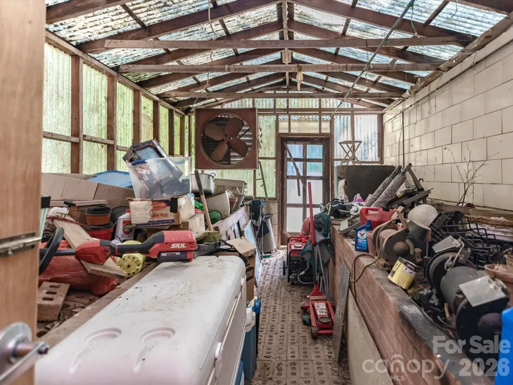 2111 Emmanuel Church Road Conover, NC 28613
