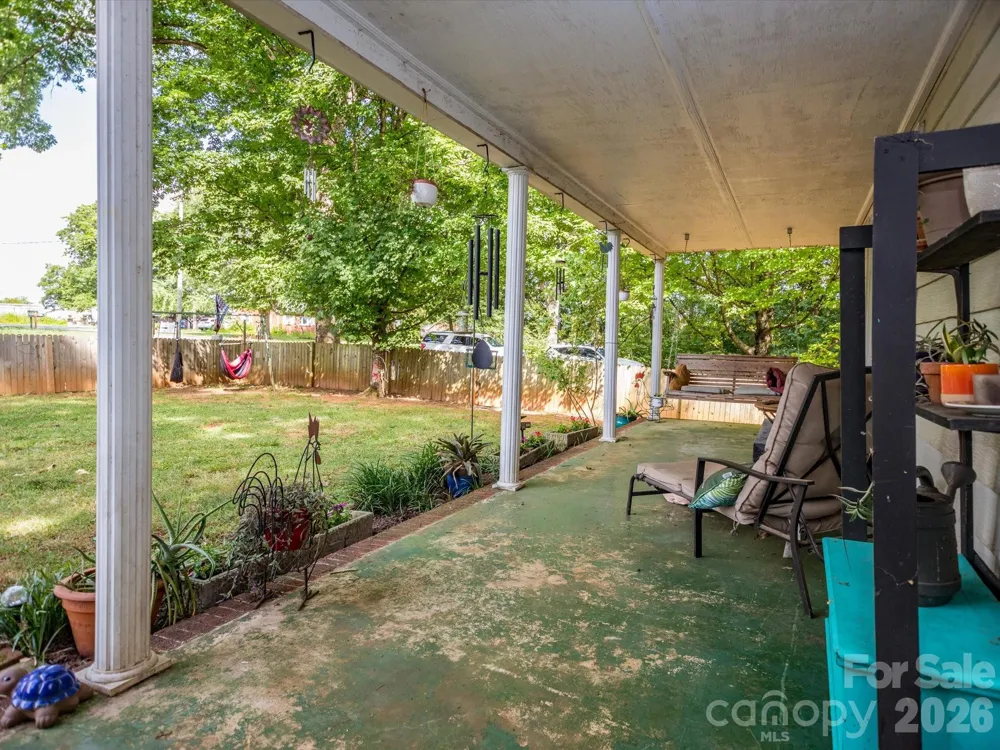 2111 Emmanuel Church Road Conover, NC 28613