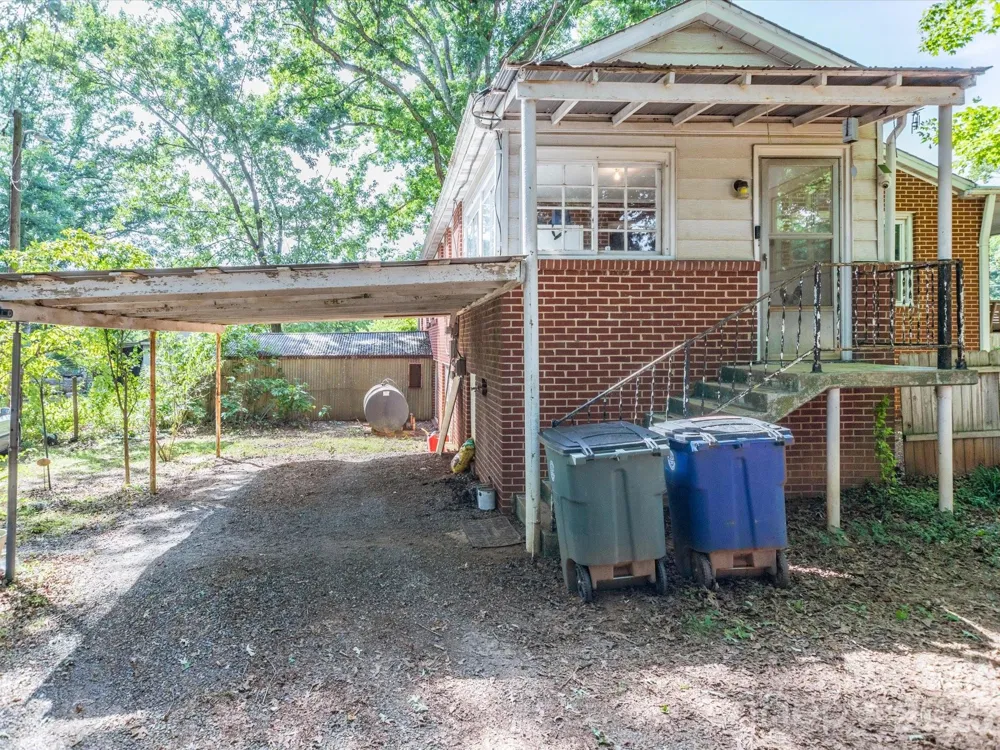2111 Emmanuel Church Road Conover, NC 28613