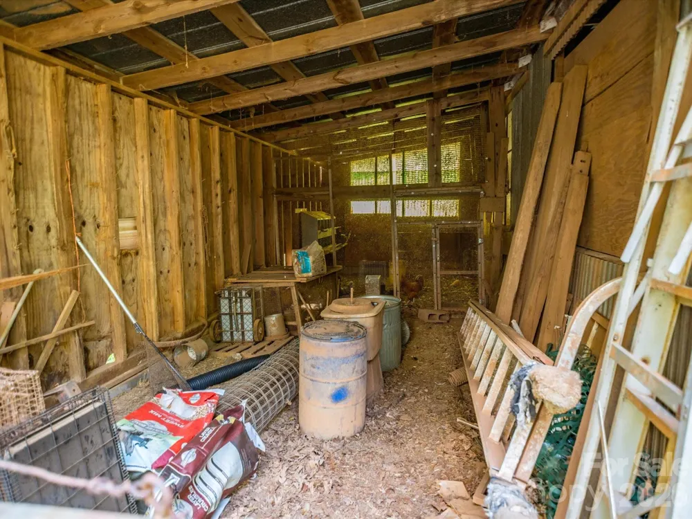 2111 Emmanuel Church Road Conover, NC 28613