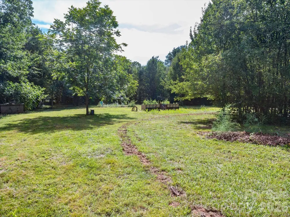 2111 Emmanuel Church Road Conover, NC 28613