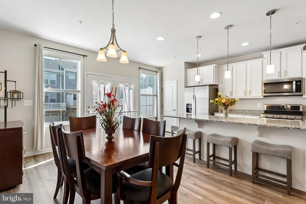 1005 OVERLOOK WAY Laurel, MD 20707