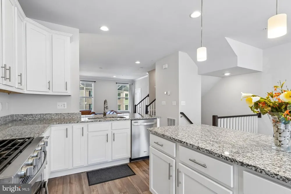 1005 OVERLOOK WAY Laurel, MD 20707
