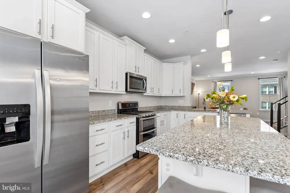 1005 OVERLOOK WAY Laurel, MD 20707