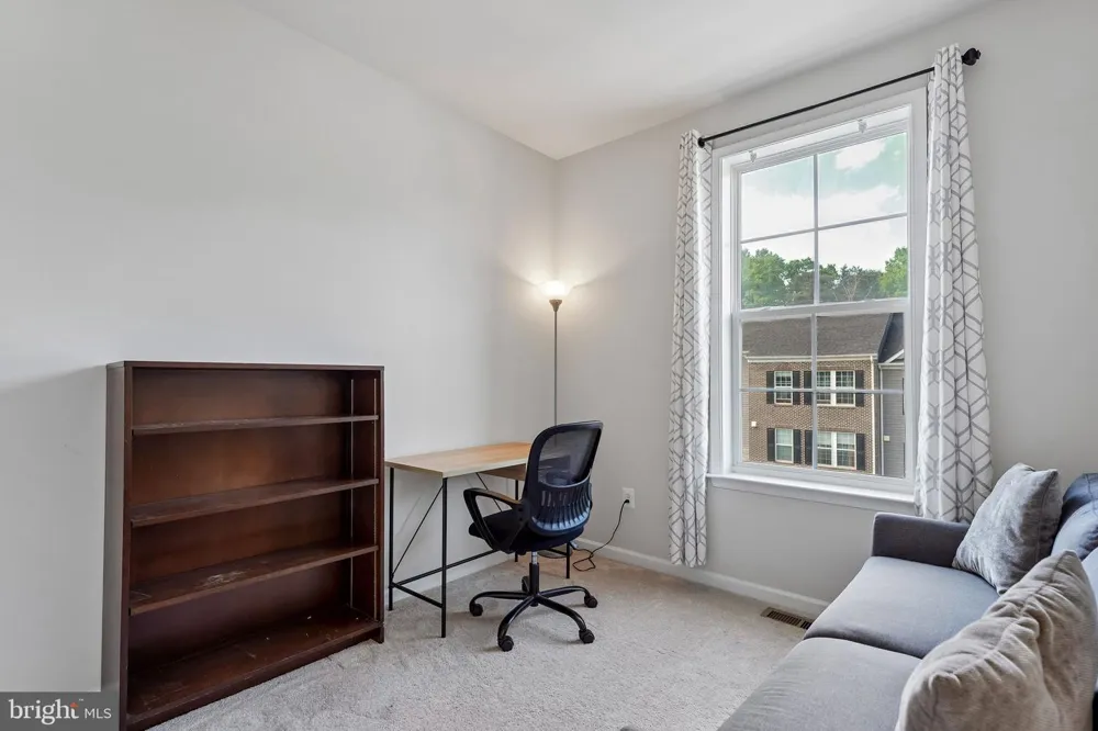 1005 OVERLOOK WAY Laurel, MD 20707