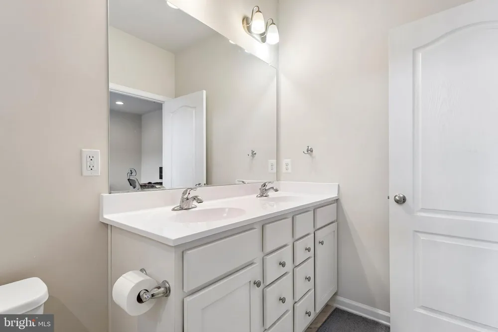 1005 OVERLOOK WAY Laurel, MD 20707