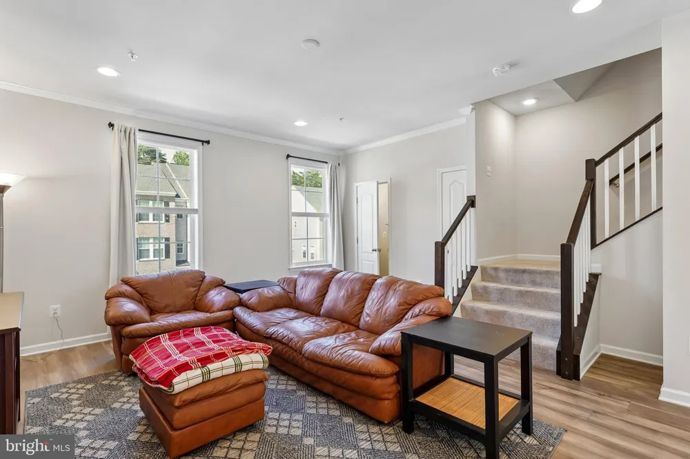 1005 OVERLOOK WAY Laurel, MD 20707