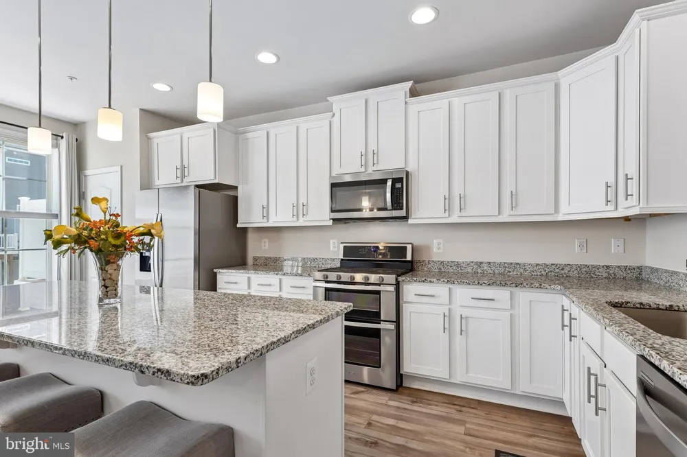 1005 OVERLOOK WAY Laurel, MD 20707