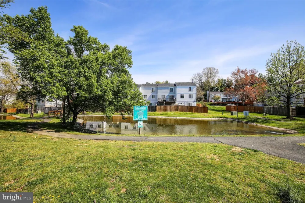 8384 BROCKHAM DRIVE #29/84L Alexandria, VA 22309