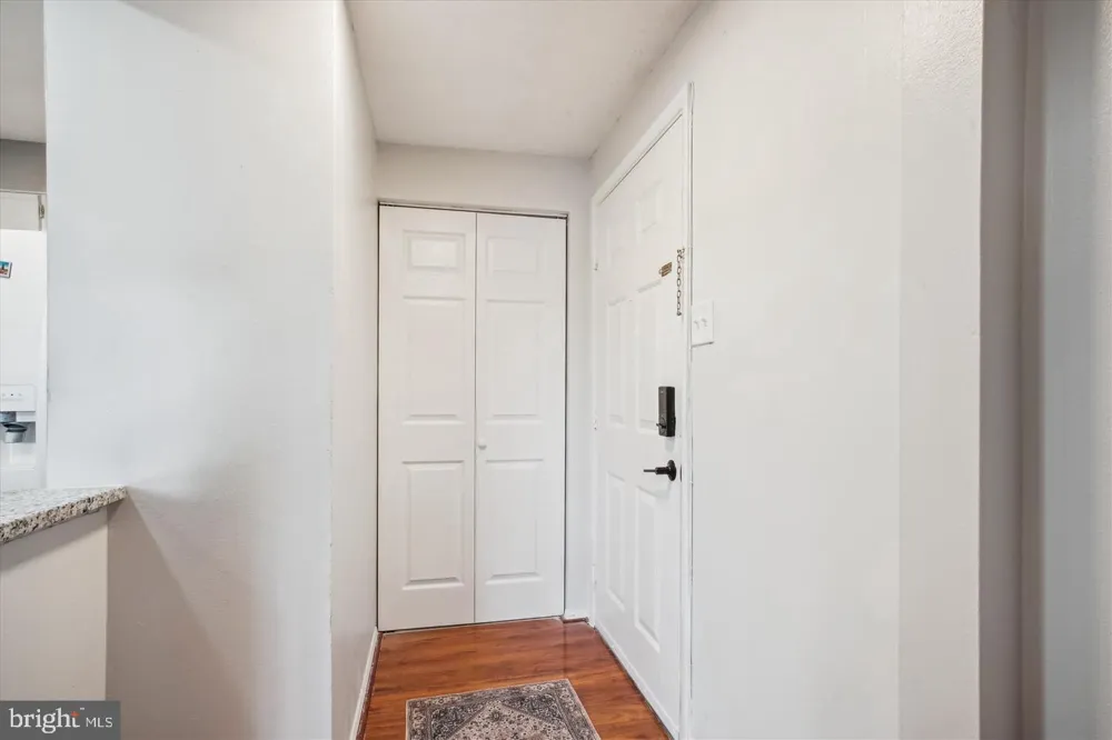 8384 BROCKHAM DRIVE #29/84L Alexandria, VA 22309