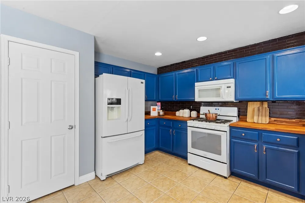 10553 Pueblo Springs Street Las Vegas, NV 89183