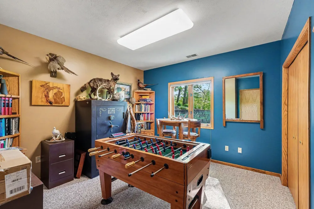 10835 Red Oak Ridge Reynolds Township, MI 49329