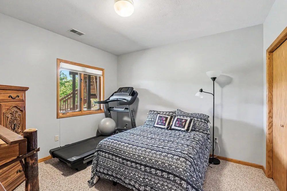 10835 Red Oak Ridge Reynolds Township, MI 49329