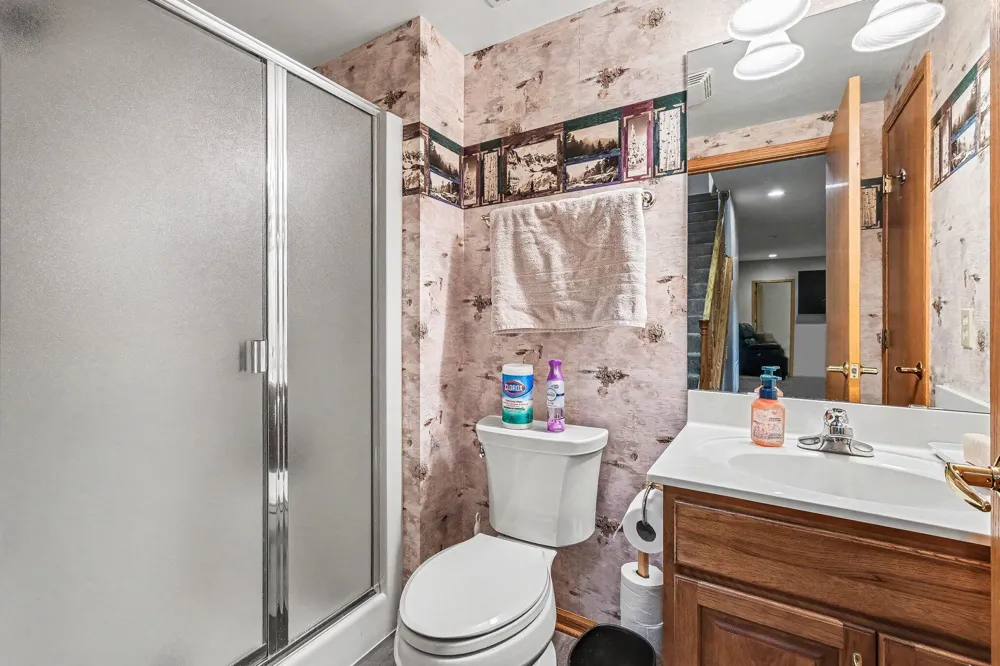 10835 Red Oak Ridge Reynolds Township, MI 49329