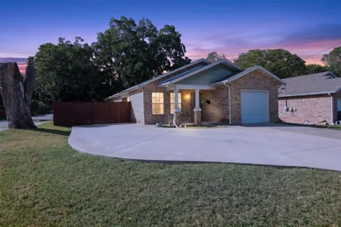2603 Custer Drive