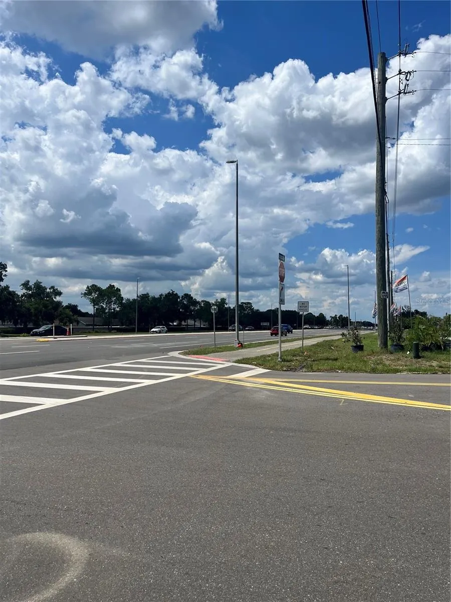 10907 ESTATES DEL SOL DRIVE Riverview, FL 33579