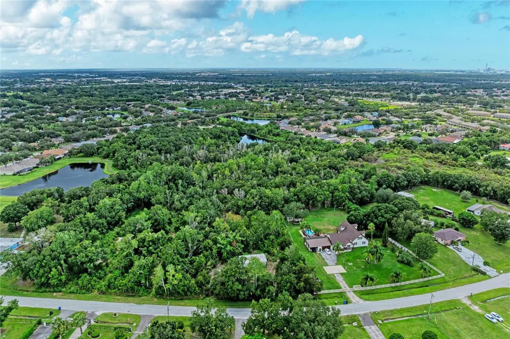 10907 ESTATES DEL SOL DRIVE Riverview, FL 33579