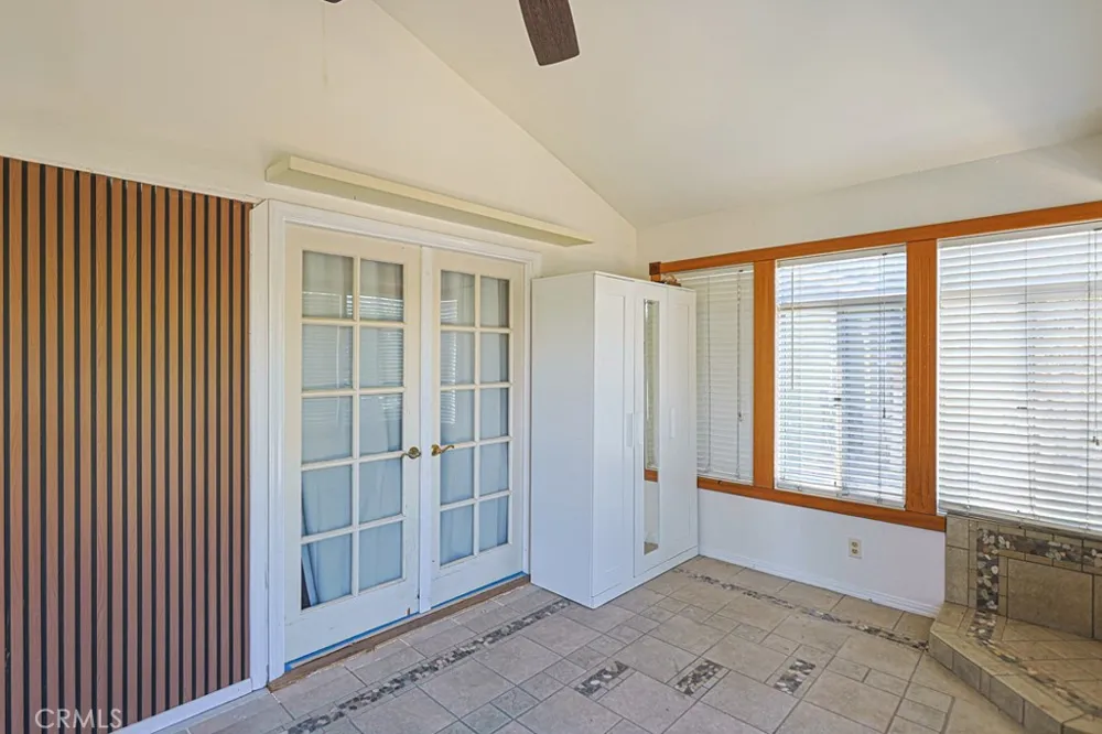 12071 Reva Garden Grove, CA 92840