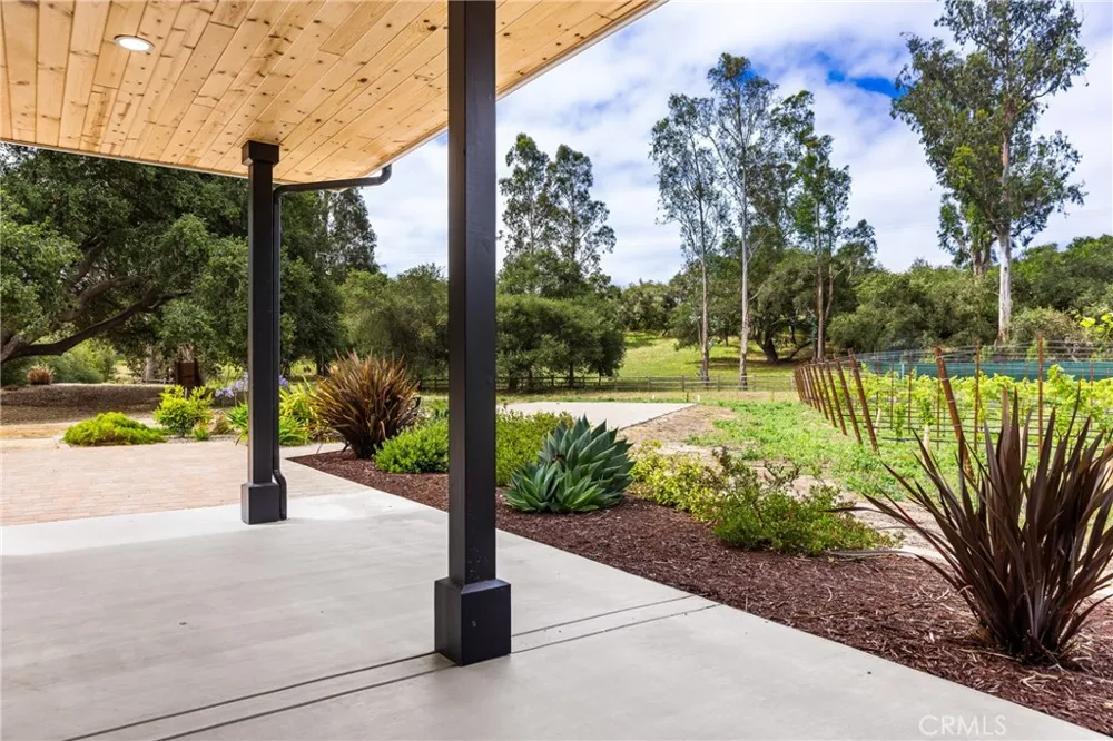 535 Stanton Street Arroyo Grande, CA 93420