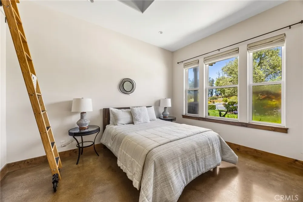 535 Stanton Street Arroyo Grande, CA 93420