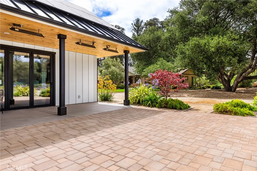 535 Stanton Street Arroyo Grande, CA 93420