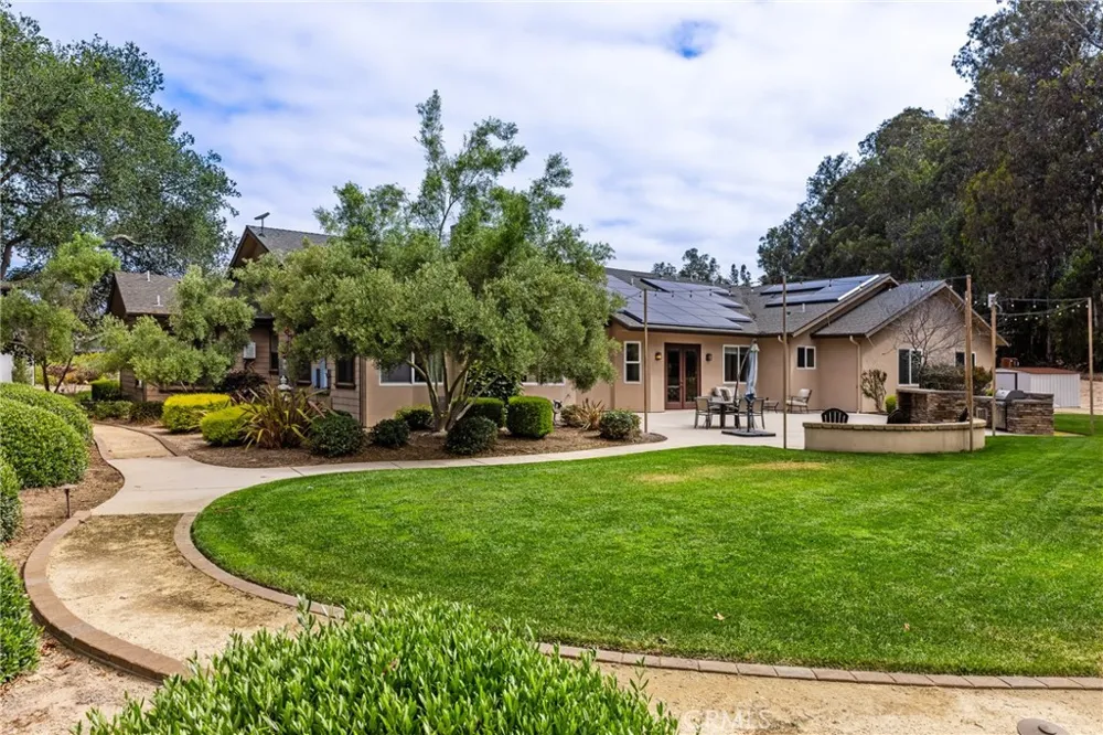 535 Stanton Street Arroyo Grande, CA 93420
