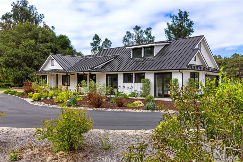 535 Stanton Street Arroyo Grande, CA 93420