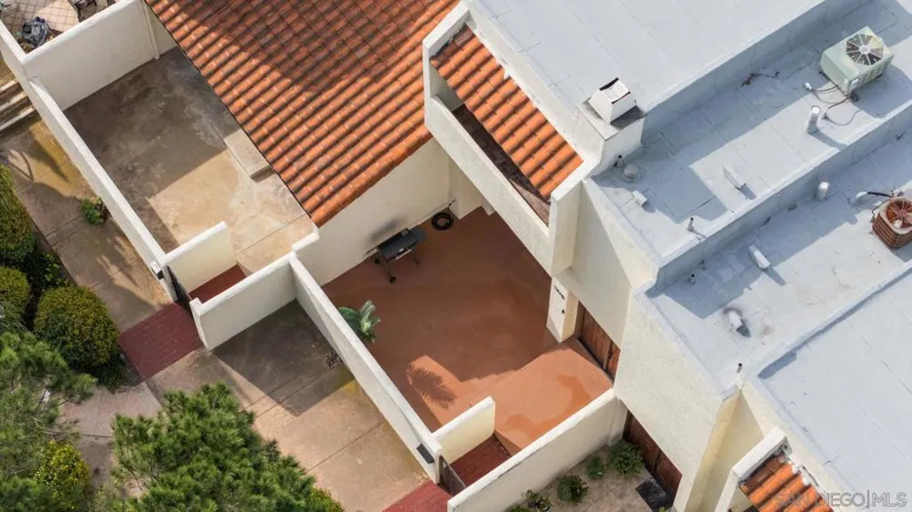 7410 Caminito Carlotta Del Cerro, CA 92120
