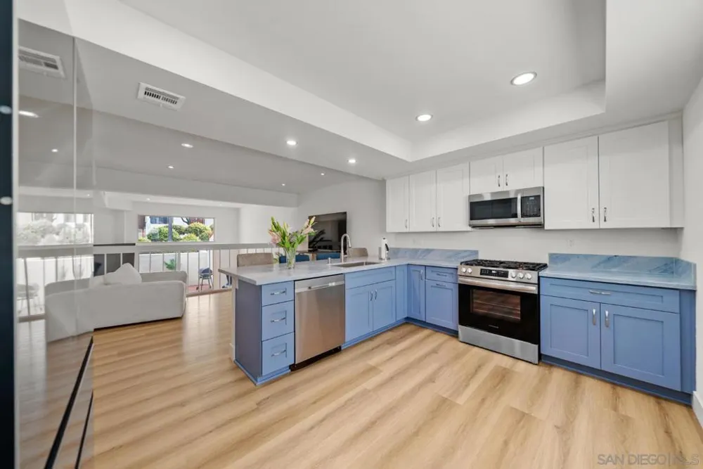 7410 Caminito Carlotta Del Cerro, CA 92120