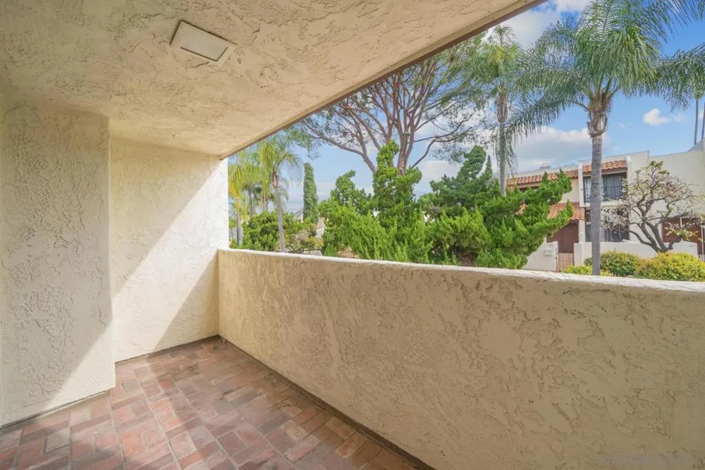 7410 Caminito Carlotta Del Cerro, CA 92120