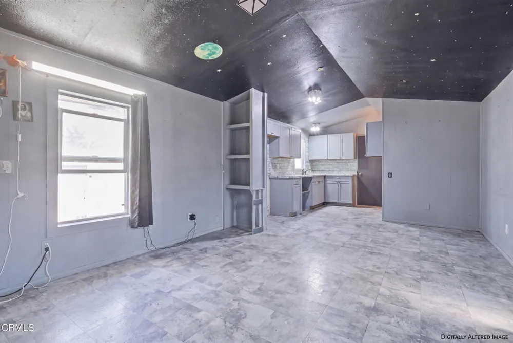 11378 Nardo Street Ventura, CA 93004